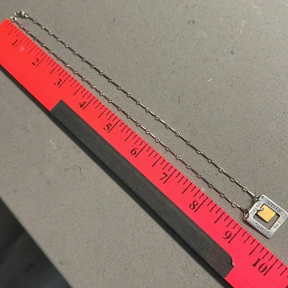 Kathy Bransfield THINK OUTSIDE THE BOX 2 tone necklace NWT 925 22kt gold plated - Picture 3 of 4